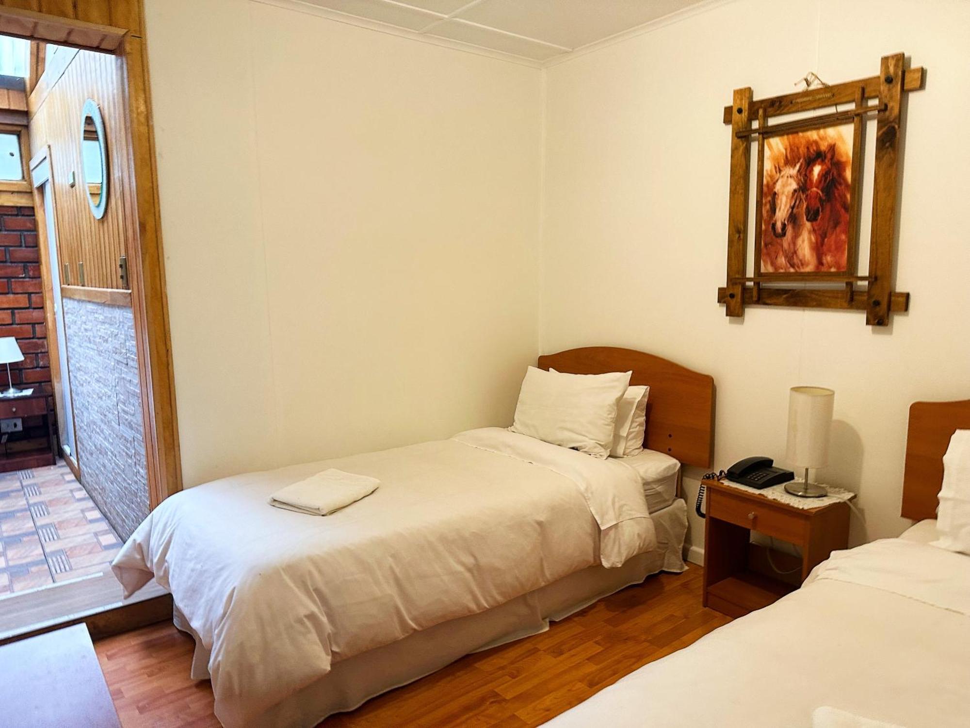 Hostal Hielo Sur Punta Arenas Exterior foto