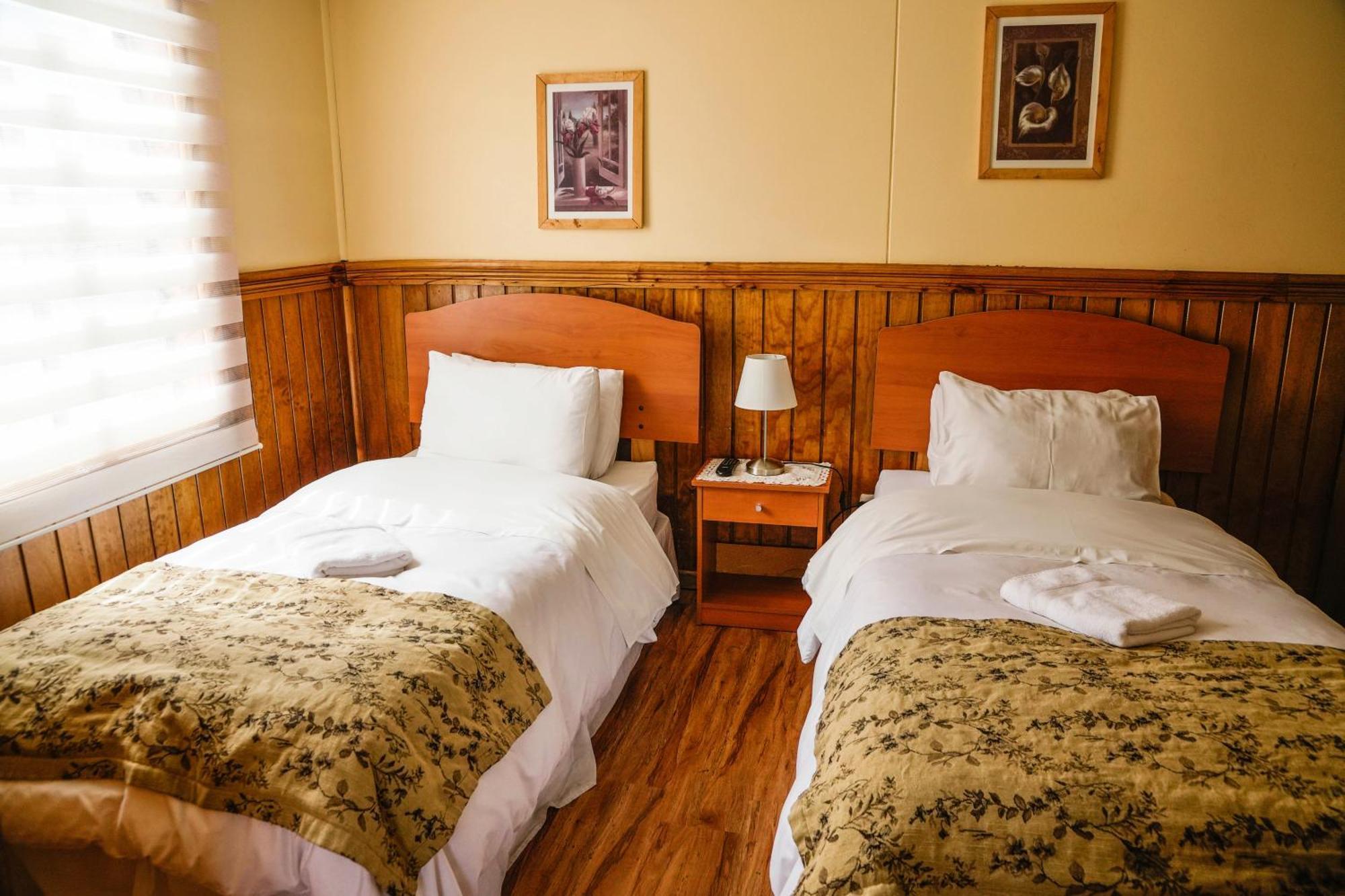 Hostal Hielo Sur Punta Arenas Exterior foto